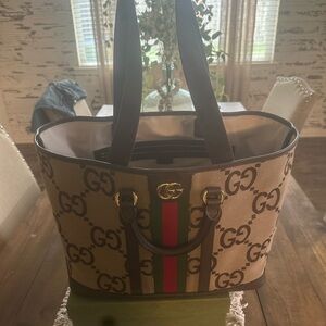 Gucci Jumbo GG Large Tote
